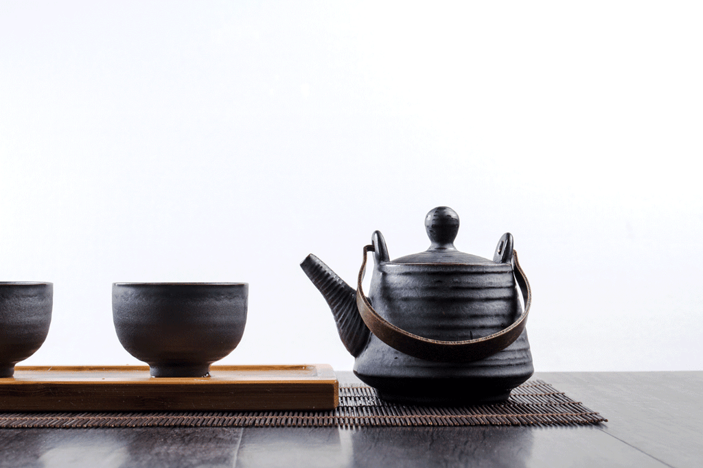 The Aftertaste of Tea (Hui Gan)